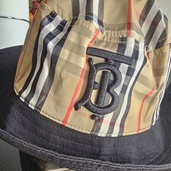 Bucket Hat 