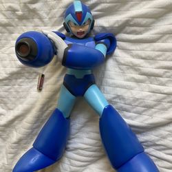 Huge MegaMan X figure