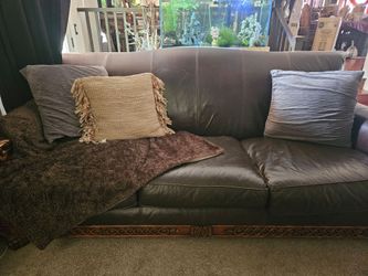 FREE Couch Sofa