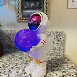 Bluetooth Astronaut Bluetooth Speaker And Night light