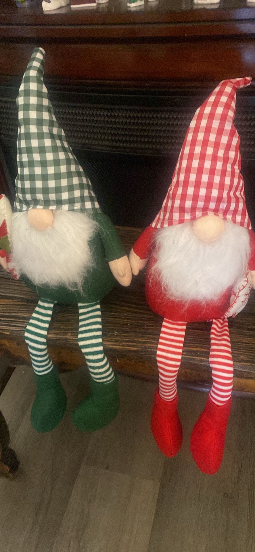 Gnome Set 21 In Set $25 For Both