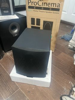 New Definitive Technology ProSub 600