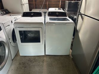 Set Washer and dryer GE Used warranty