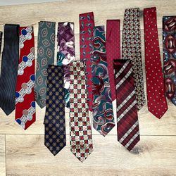 Men’s Ties & Totes Travel Tie Holder