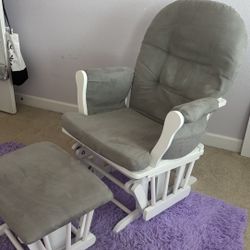 Nursery Rocking Chair 