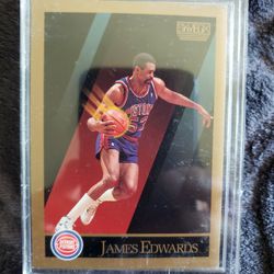 Basketball card with plastic hard shell protector