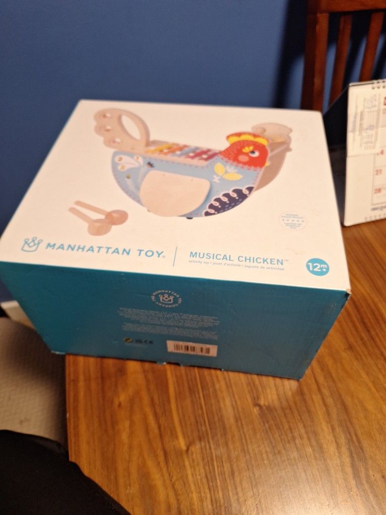 New Manhatan Toy Play Chicken