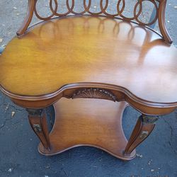 Vintage End Table With Lattice Design 