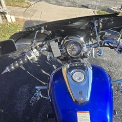 Suzuki Boulevard M50