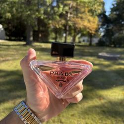 Prada Paradoxe 3.4 oz(BRAND NEW!!)