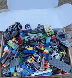 Lego Collection Includes 2 Booklets