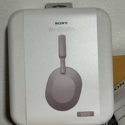 Sony WH-1000XM5 Premium Noise Canceling Wireless Headphones, Auto NC Optimizer, 30-Hour Battery, Alexa Voice Control, Smoky Pink