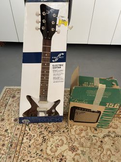 Electric Guitar With Speaker