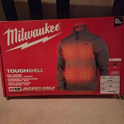 Milwaukee heated jacket
