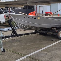 14ft Aluminum Boat w/ Trailer + 2 Motors