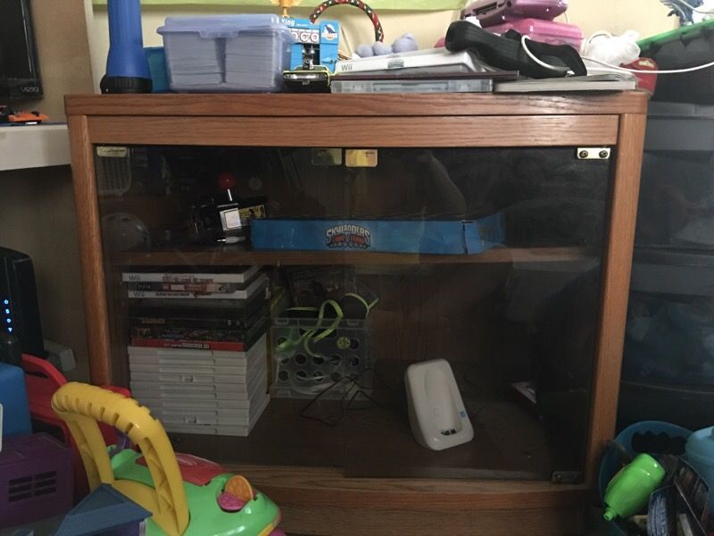 Tv stand