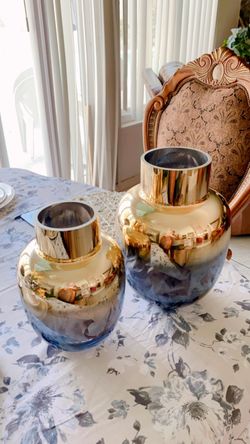 Two Large And Medium Vases