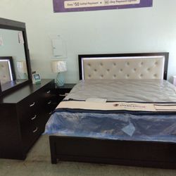 😍 King Bedroom Set 
