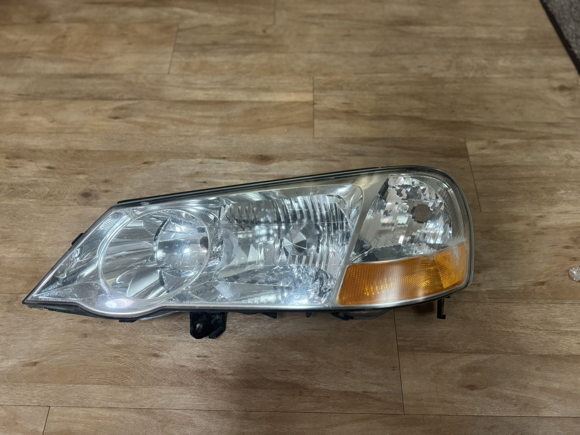 2003 Acura TL S-Type Driver Side Headlight Housing