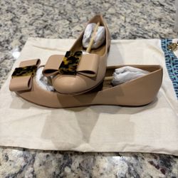 Tory Burch Flats w/ Bow