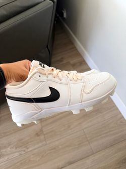 Men’s Nike Jordan 1 Baseball Cleats Size 9