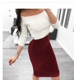 Cute burgundy skirt