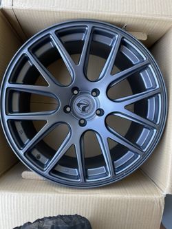 Pair 19” Axis Wheel