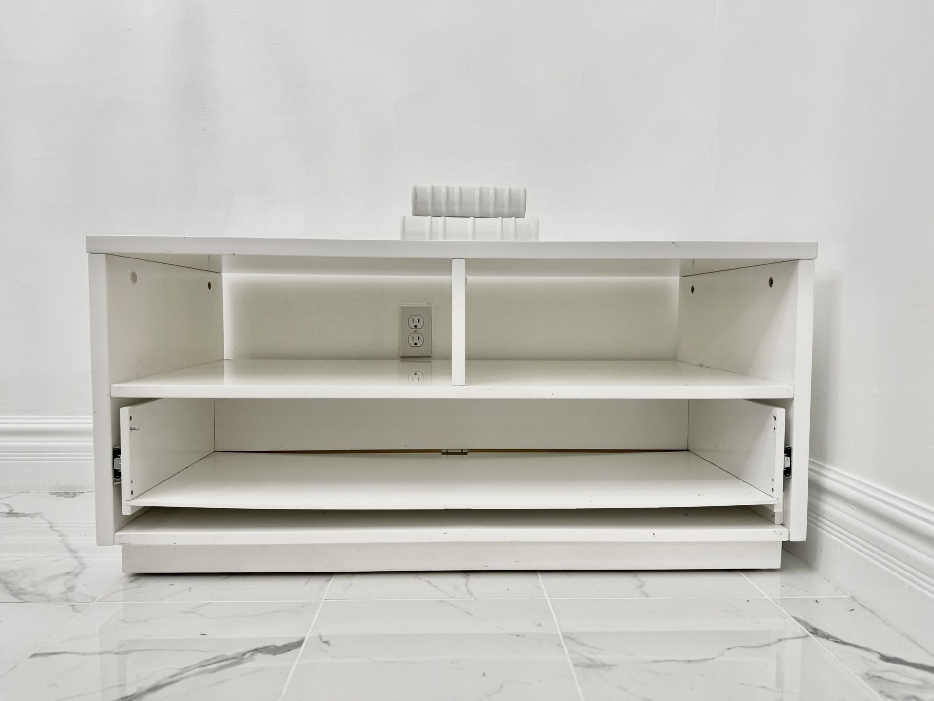 Console table