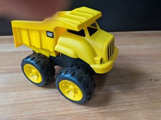 Toy  State CAT Plastic Dump Truck Toy Vehicle yellow black