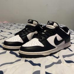 Nike Panda Dunks Low