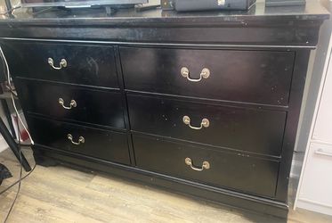 Black wooden dresser