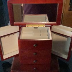 Mele & Co Cherry Finish Musical Jewelry Box