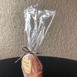 Goat Milk Strawberry Scented With Sunflower Seed Oil And Loofah Soap! 