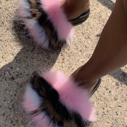 Pink Obsession Real Fur Slides Sizes 6.5,7,8.5,8,8.5,9,9.5,10 Only Message True Size & Order