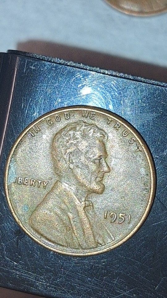 No Mint 1951 Wheat Penny