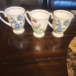 SET OF 3 MUGS
