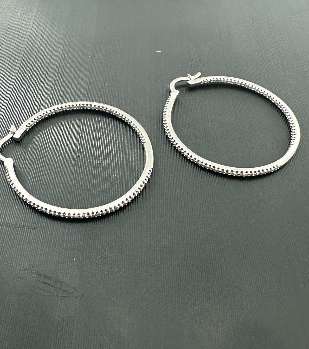 14k White Solid Gold With Diamonds Hoop Earrings 