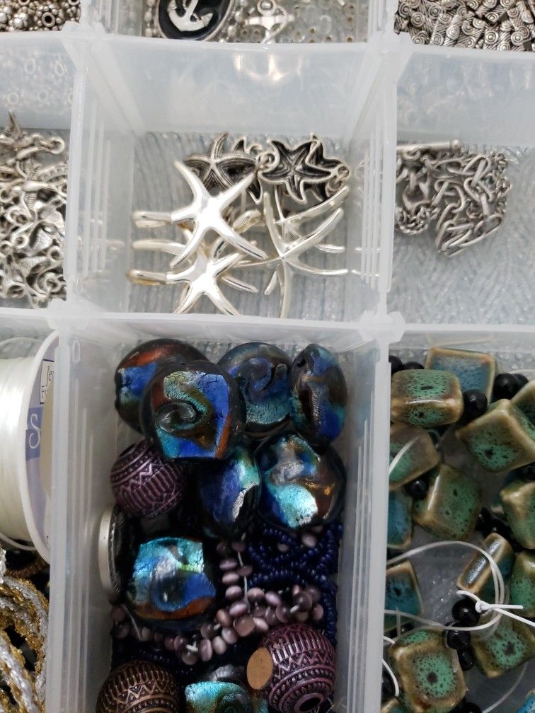 Jewelry Making Set