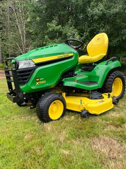 John Deere X590