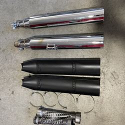 2022 Harley Street bob