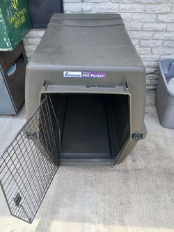 Large Pet Cage – Missing a Door Pin – Used Condition (See Photos for Details)