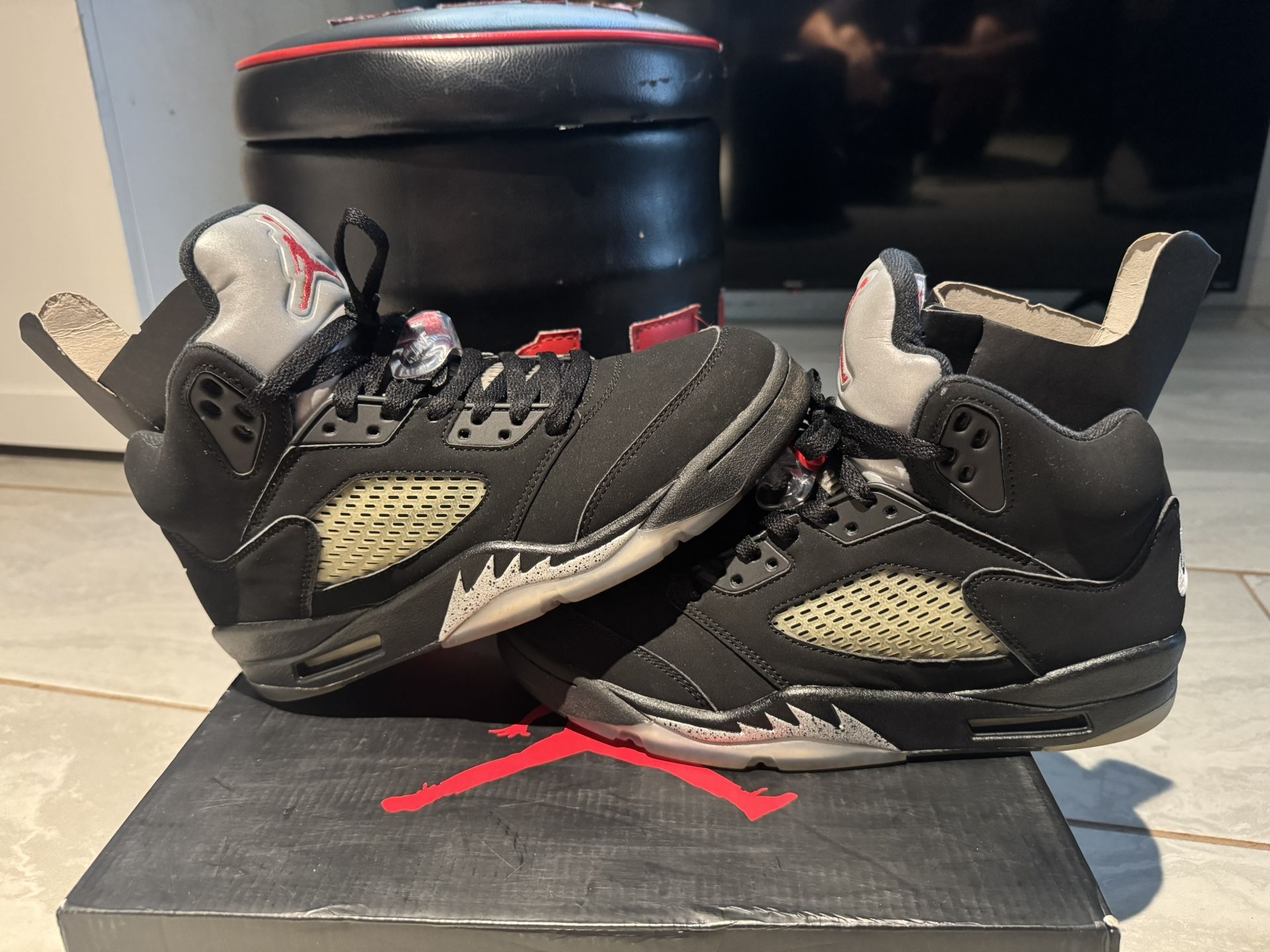 Jordan 5 Metallics