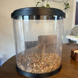 10G Fish Tank W/ Accessories 