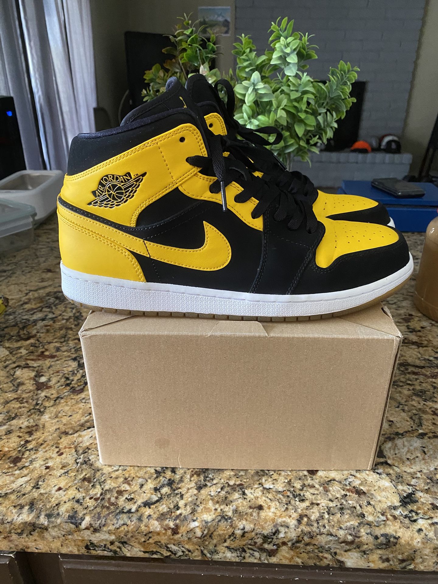 Air Jordan 1 Old Love New Love $45 FIRM