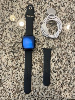 Brand New Apple Watch Series 11 Silver GPS 46mm With Charger Black Band And Apple Warranty