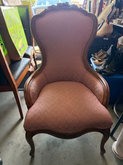 Murry Wing Chair