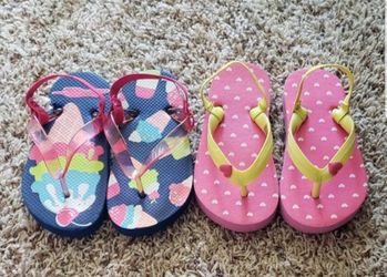 New Sandals girls size 10