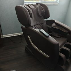 Zero Gravity Massage Chair