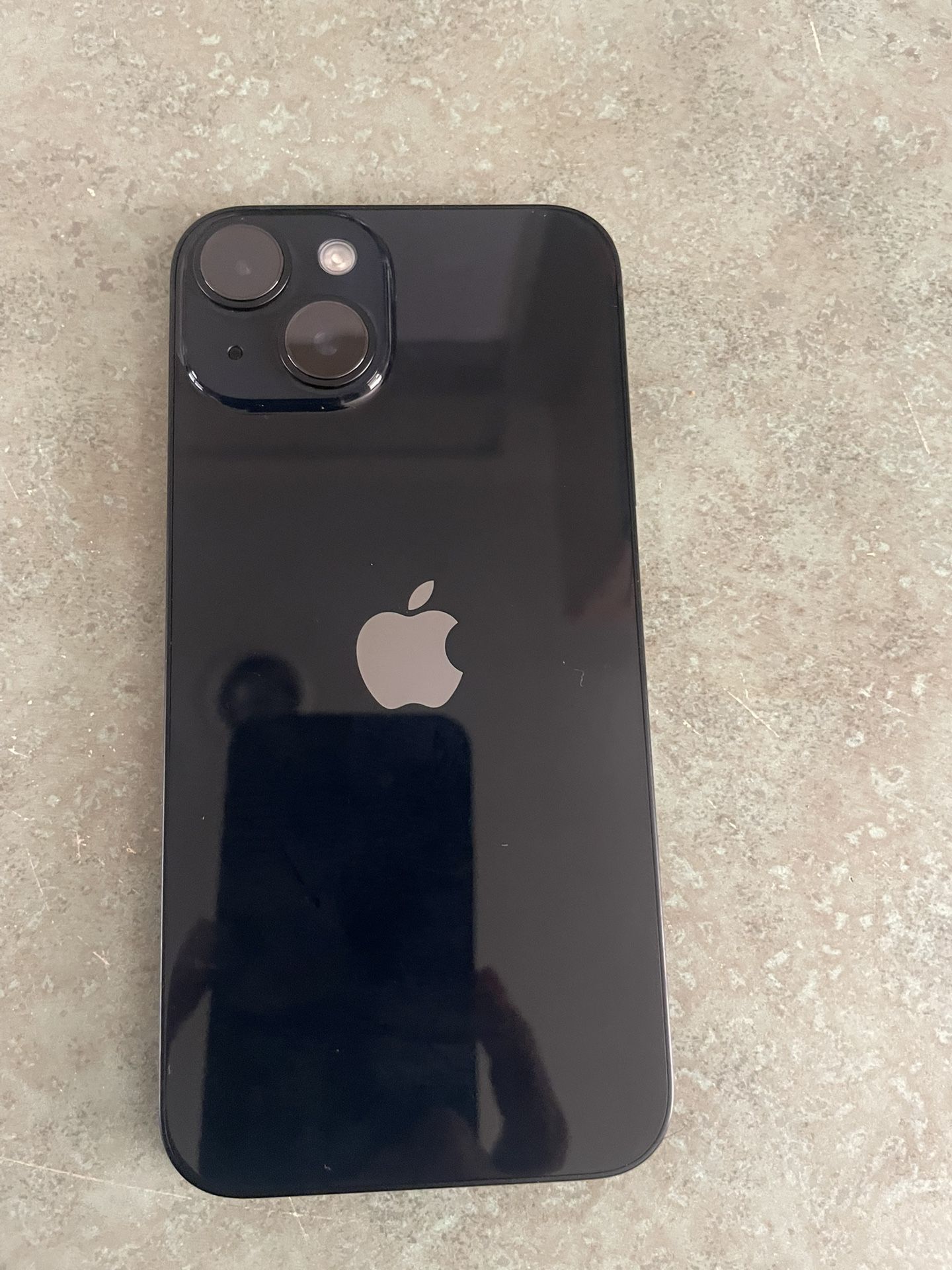 iPhone 14 (Unlocked)