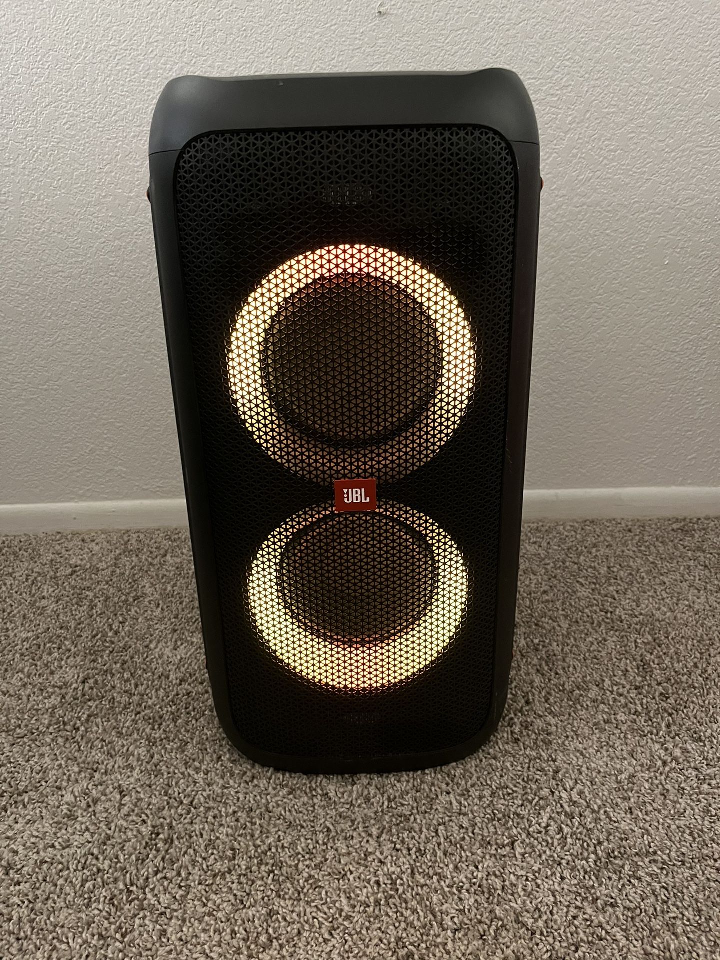 JBL PARTYBOX 100